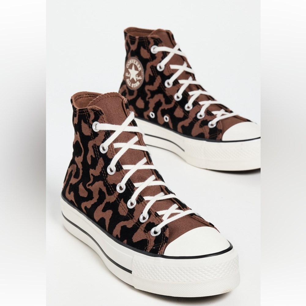 Converse Women's Leopard Print High-Tops